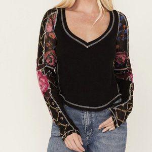 S Free People  Amara Embroidered Thermal V-Neck Black floral long sleeve NWT
